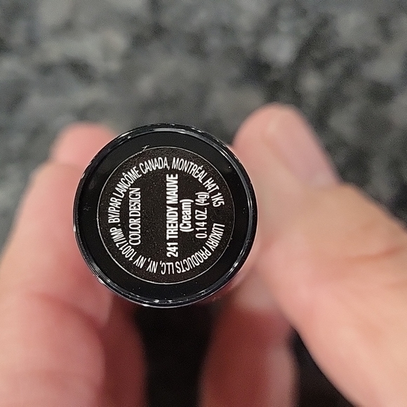 Last ONE! Lancome Trendy Mauve Lipstick - Picture 2 of 3